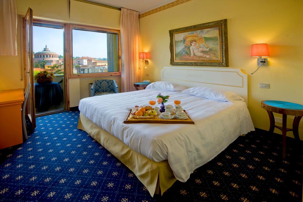 Hotel Ferrari Salsomaggiore Terme Ngoại thất bức ảnh
